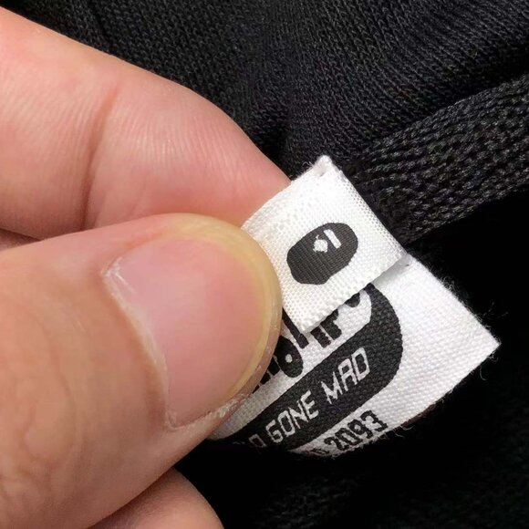 Men's Bape Printed Black Hoodie Size: M - Picture 9 of 9